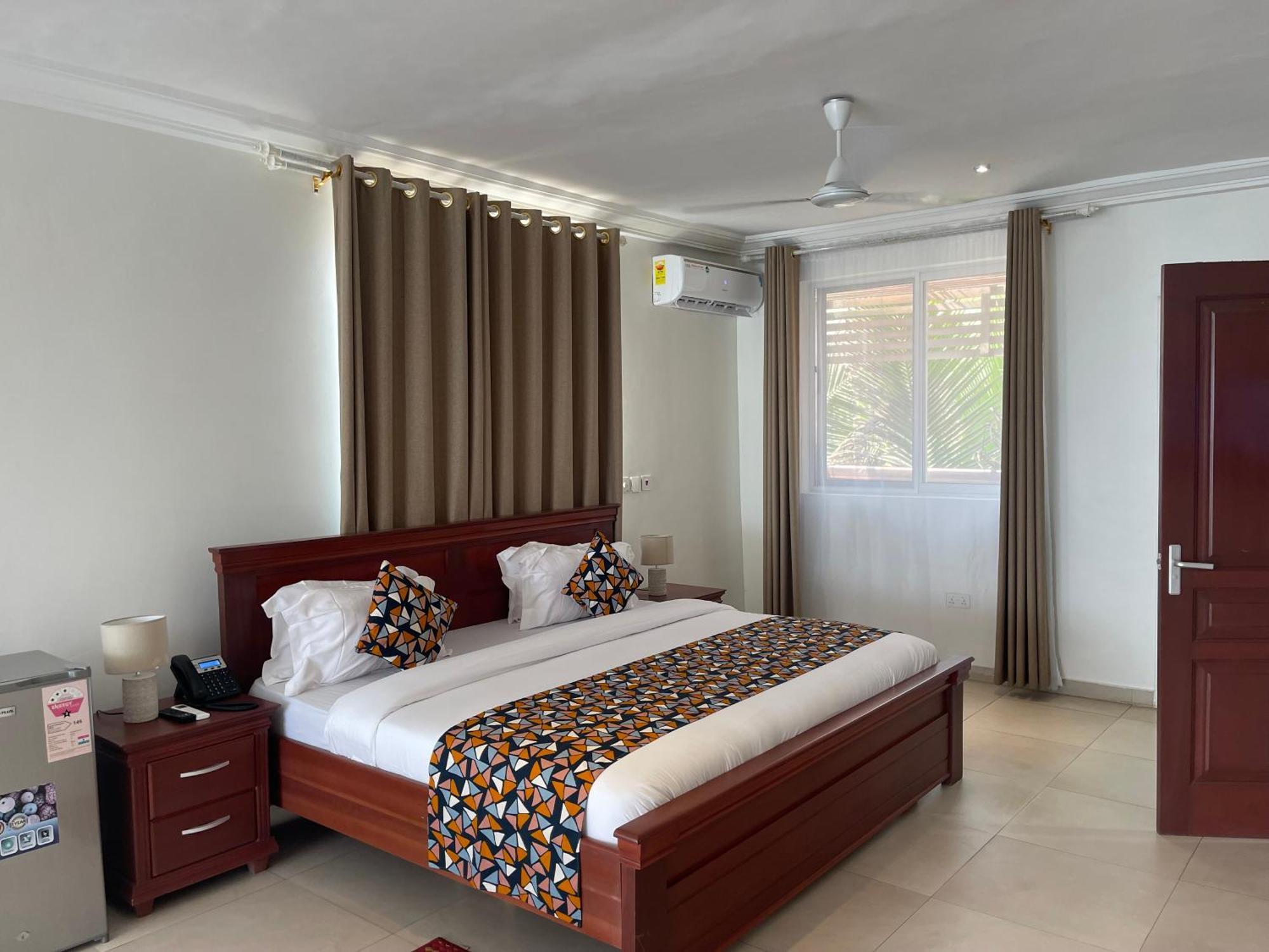 Ocean Green Beach Resorts And Villas Prampram Exterior foto